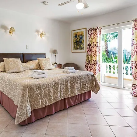 Villa Ursinho *
